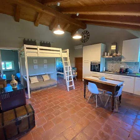 아파트 Family Relais La Magnolia Villanova d'Asti